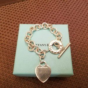 Tiffany & Co. 925 ❤️ Heart Toggle Bracelet